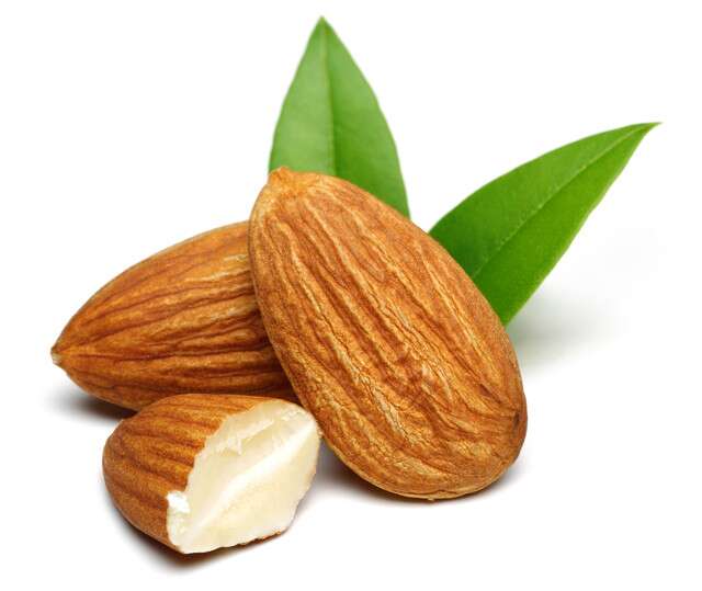 Almond Helps Against Aging